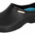 Are Chefs Allowed A Tax Deduction for Work Shoes?